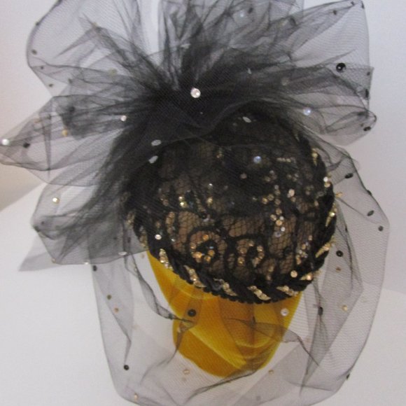 Sheer Tulle Veiled Fascinator Whimsy Hat Cocktail Party Bridal Church - Picture 2 of 10